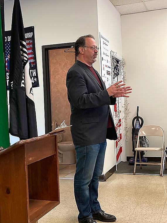 Keith Brin speaking at a ROWT meeting